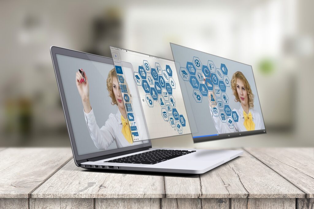 mediamodifier laptop 2411303 1920
